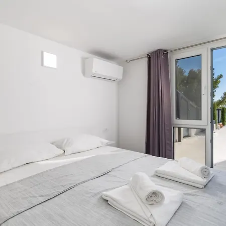 Апартаменты Alta Трогир