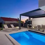 Alta Apartamento *