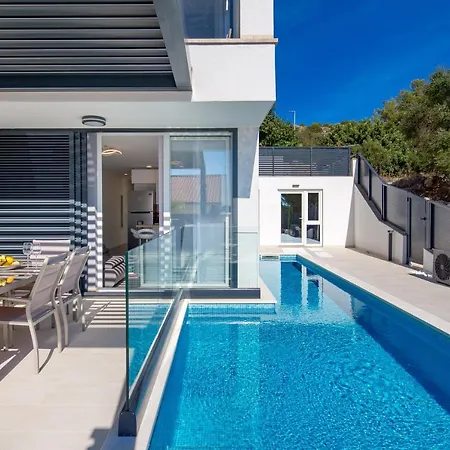 Alta Διαμέρισμα