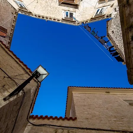 Alta Διαμέρισμα *